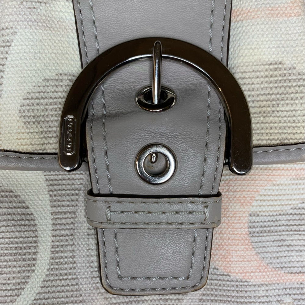 RETIRED COACH ICONIC KISSING Cs SHOULDER HANDBAG - Picture 6 of 14